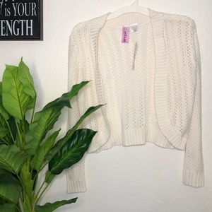 3/$15 NWT Knitted Ivory Cardigan